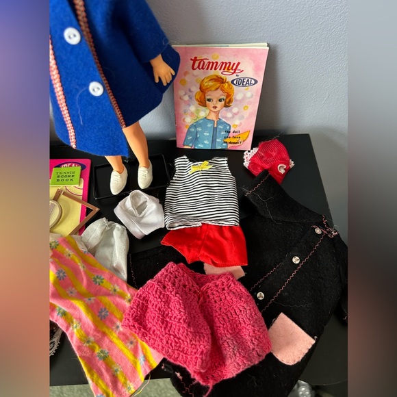 1968 Pepper Doll & Accessories - Picture 4 of 6